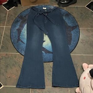 Chic Navy Flare Jeans